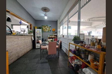 Apartamento à venda com 71m², 2 quartos e 1 vaga