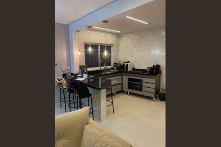 Casa à venda com 150m², 3 quartos e 2 vagas