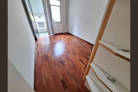 Apartamento à venda com 58m², 1 quarto e 1 vaga