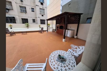 Apartamento à venda com 58m², 1 quarto e 1 vaga