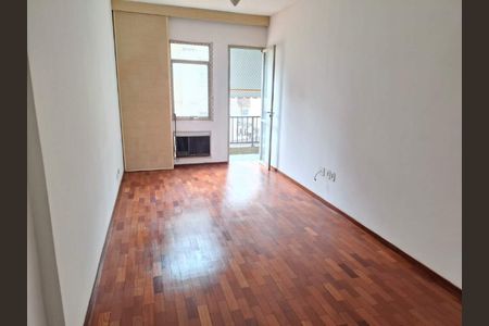 Apartamento à venda com 58m², 1 quarto e 1 vaga