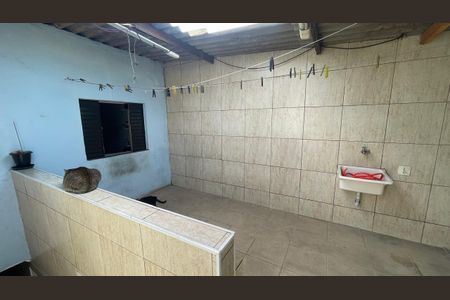 Casa à venda com 240m², 3 quartos e 1 vaga
