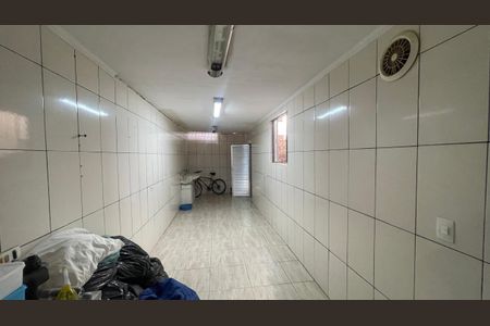 Casa à venda com 240m², 3 quartos e 1 vaga