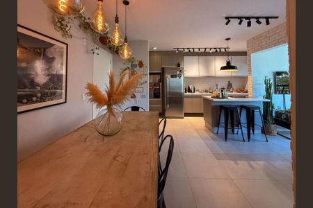 Apartamento à venda com 58m², 2 quartos e 1 vaga