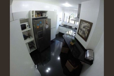 Apartamento à venda com 180m², 4 quartos e 2 vagas