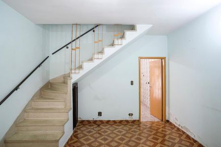Casa à venda com 84m², 2 quartos e 1 vagaSala