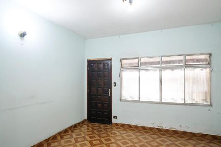 Casa à venda com 84m², 2 quartos e 1 vagaSala