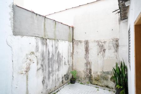 Casa à venda com 84m², 2 quartos e 1 vagaÁrea de serviço
