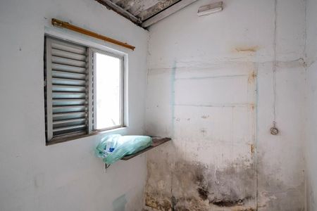 Casa à venda com 84m², 2 quartos e 1 vagaÁrea de serviço