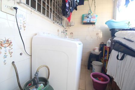 Casa à venda com 103m², 3 quartos e 3 vagasLavanderia
