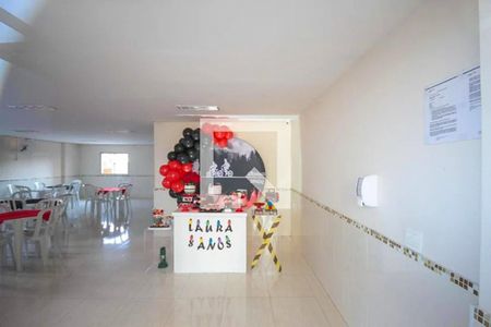 Apartamento à venda com 55m², 2 quartos e 1 vaga Apartamento à venda com 55m², 2 quartos e 1 vagaÁrea comum - Salão de festas