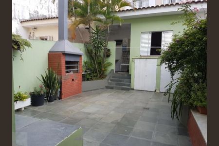Casa à venda com 200m², 3 quartos e 2 vagas