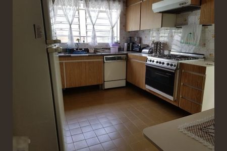 Casa à venda com 200m², 3 quartos e 2 vagas