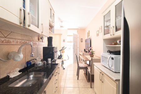 Casa à venda com 90m², 2 quartos e 1 vagaCozinha e Área de Serviço