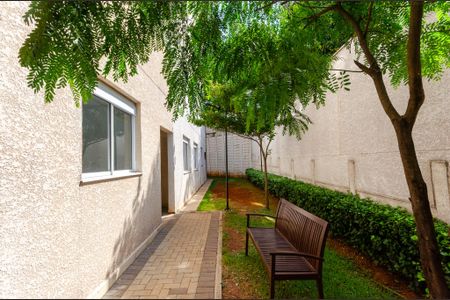 Apartamento à venda com 35m², 2 quartos e sem vagaÁrea comum