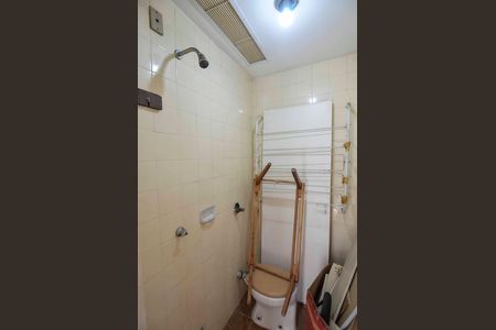 Banheiro de Serviço de apartamento para alugar com 1 quarto, 56m² em Vila Isabel, Rio de Janeiro