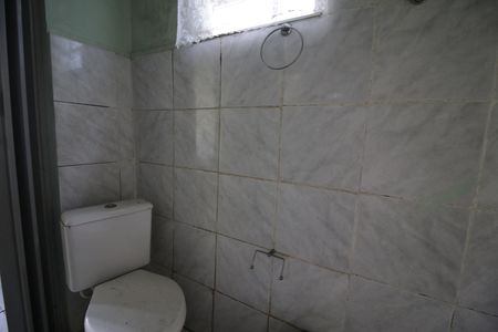 Casa à venda com 120m², 2 quartos e sem vagaBanheiro da Suíte 2
