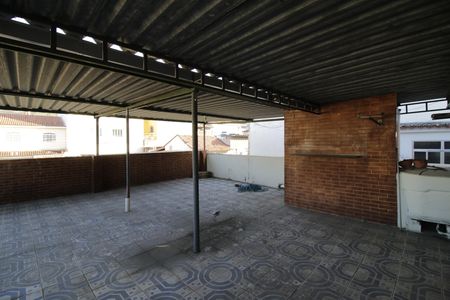 Casa à venda com 120m², 2 quartos e sem vagaTerraço