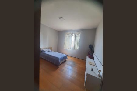 Casa à venda com 7 quartos, 341m² em Ipiranga, Belo Horizonte