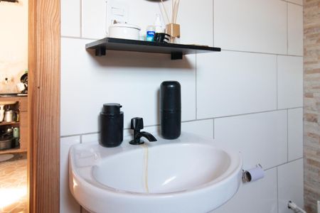 Casa à venda com 100m², 3 quartos e 1 vagaBanheiro - Casa 3