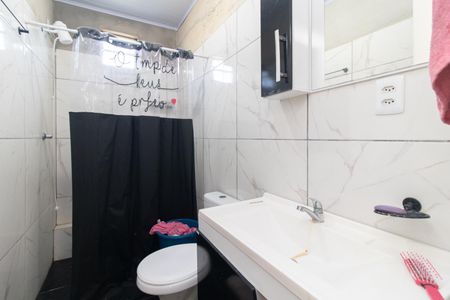 Casa à venda com 100m², 3 quartos e 1 vagaBanheiro 2