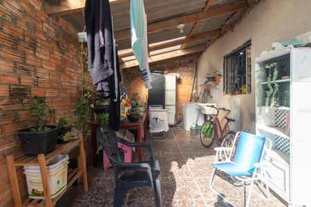 Casa à venda com 100m², 3 quartos e 1 vagaQuintal