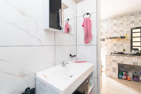 Casa à venda com 100m², 3 quartos e 1 vagaBanheiro 2