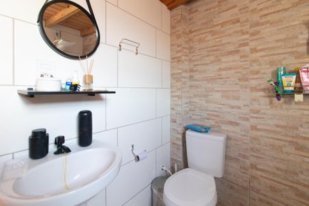 Casa à venda com 100m², 3 quartos e 1 vagaBanheiro - Casa 3