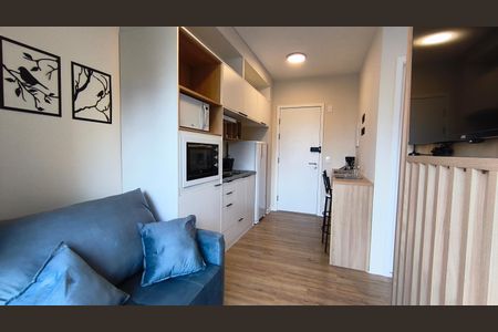 Sala de kitnet/studio para alugar com 1 quarto, 28m² em Liberdade, São Paulo