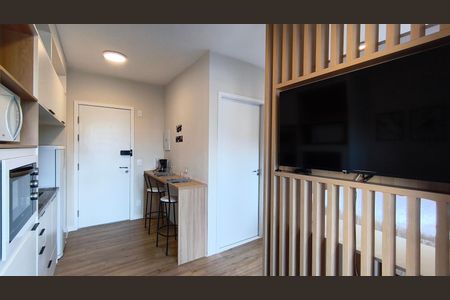 Sala de kitnet/studio para alugar com 1 quarto, 28m² em Liberdade, São Paulo