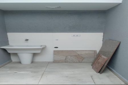 Foto 11 de casa de condomínio à venda com 2 quartos, 72m² em Jaguaribe, Osasco