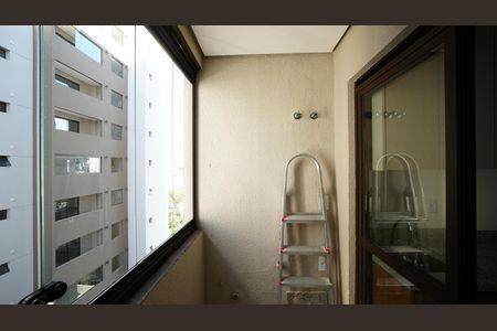 Apartamento para alugar com 56m², 2 quartos e 1 vagaÁrea de Serviço