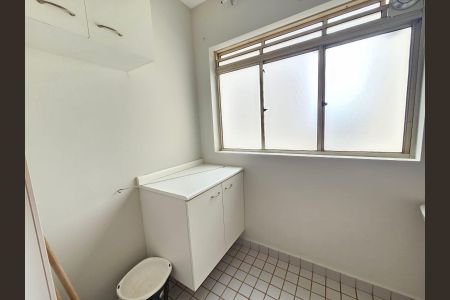 Apartamento para alugar com 65m², 2 quartos e 1 vaga Apartamento para alugar com 65m², 2 quartos e 1 vagaÁrea de serviço