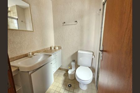 Apartamento para alugar com 65m², 2 quartos e 1 vaga Apartamento para alugar com 65m², 2 quartos e 1 vagaBanheiro