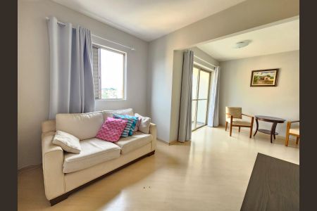 Apartamento para alugar com 65m², 2 quartos e 1 vaga Apartamento para alugar com 65m², 2 quartos e 1 vagaSala