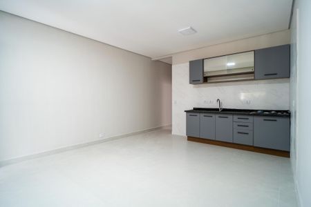 Sala de casa para alugar com 2 quartos, 70m² em Jardim Eucaliptos, Sorocaba