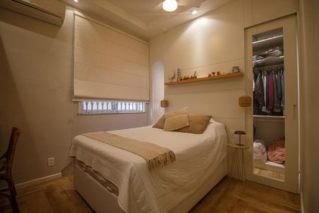 Apartamento à venda com 140m², 3 quartos e 2 vagasQuarto 2