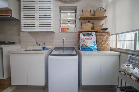 Apartamento à venda com 140m², 3 quartos e 2 vagasÁrea de Serviço