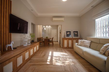 Apartamento à venda com 140m², 3 quartos e 2 vagasSala