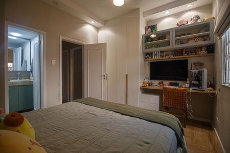 Apartamento à venda com 140m², 3 quartos e 2 vagasQuarto 1