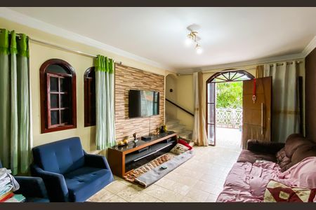 Casa para alugar com 90m², 3 quartos e 2 vagas