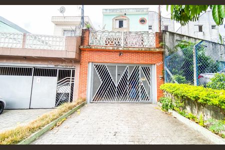 Casa para alugar com 90m², 3 quartos e 2 vagas
