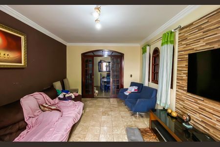 Casa para alugar com 90m², 3 quartos e 2 vagas