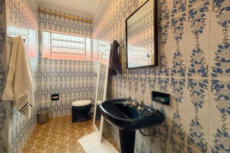 Casa para alugar com 150m², 3 quartos e 4 vagasBanheiro da Suíte