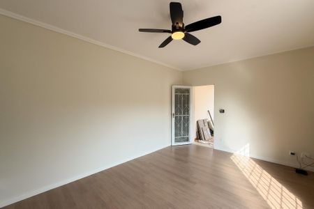 Casa para alugar com 150m², 3 quartos e 4 vagasSala