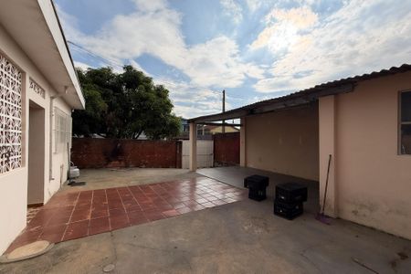 Casa para alugar com 150m², 3 quartos e 4 vagasQuintal