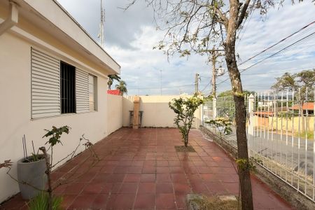 Casa para alugar com 150m², 3 quartos e 4 vagasQuintal