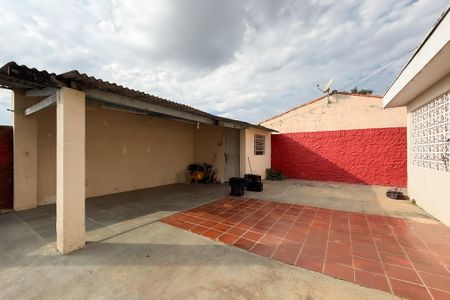 Casa para alugar com 150m², 3 quartos e 4 vagasQuintal