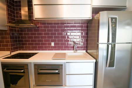 Apartamento à venda com 70m², 1 quarto e 2 vagas Apartamento à venda com 70m², 1 quarto e 2 vagasCozinha