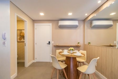 Apartamento para alugar com 1 quarto, 53m² em Alphaville Industrial, Barueri